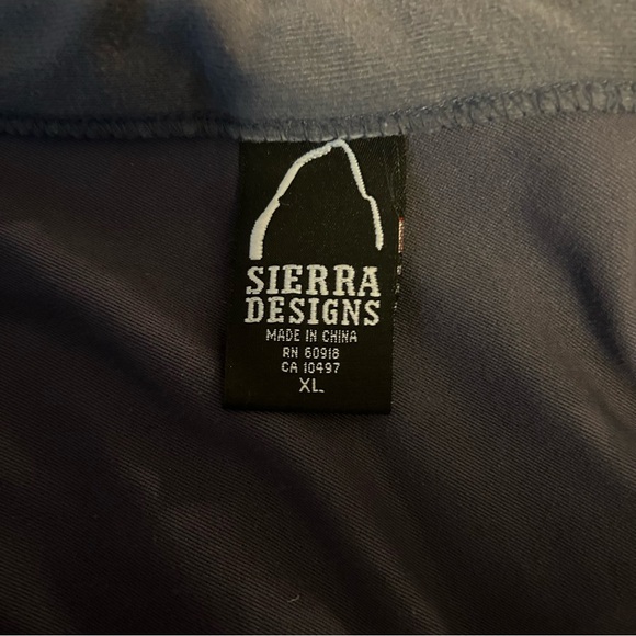 Lovely Sierra Designs Jacket/Coat with full frontal zipper - Picture 9 of 13